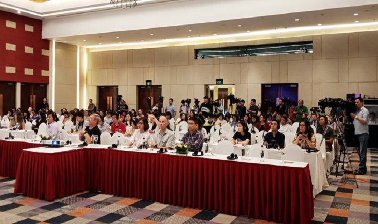 Dòng sông ngầm bên trong hang Sơn Đoòng nằm ở độ sâu 93m