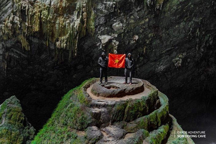 Video Alone Pt. II được quay tại Sơn Đoòng cán mốc 300 triệu lượt xem trên toàn cầu