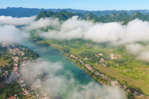 CHUỖI HOẠT ĐỘNG CHÀO MỪNG NGÀY THỐNG NHẤT ĐẤT NƯỚC 30/4 VÀ QUỐC TẾ LAO ĐỘNG 1/5 TẠI QUẢNG BÌNH