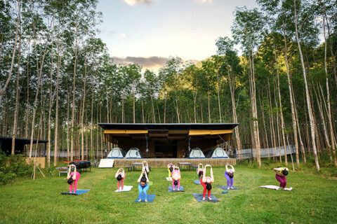 Du lịch chữa lành: Đi chậm, ngắm sâu, hiểu kỹ