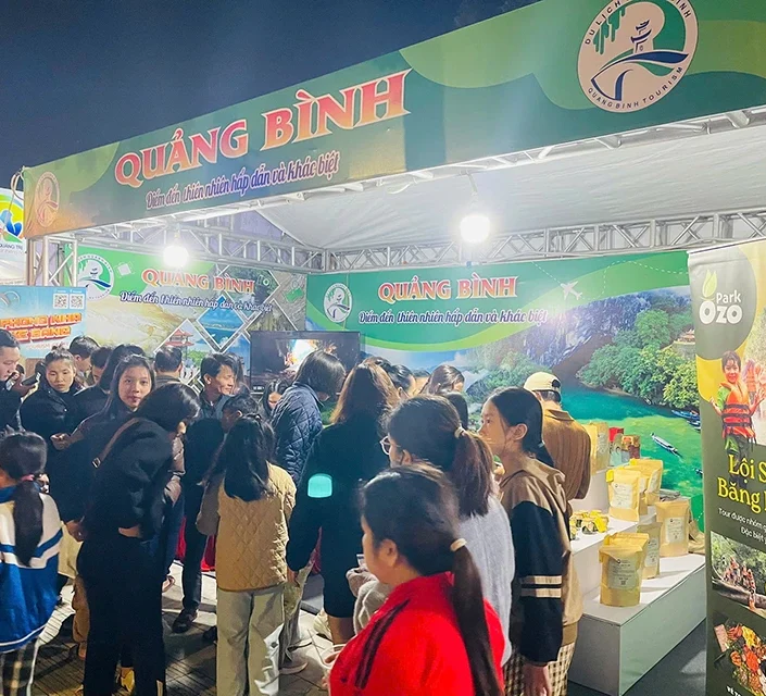 Quảng Bình tham gia lễ hội du lịch và ẩm thực Sen Nghệ An