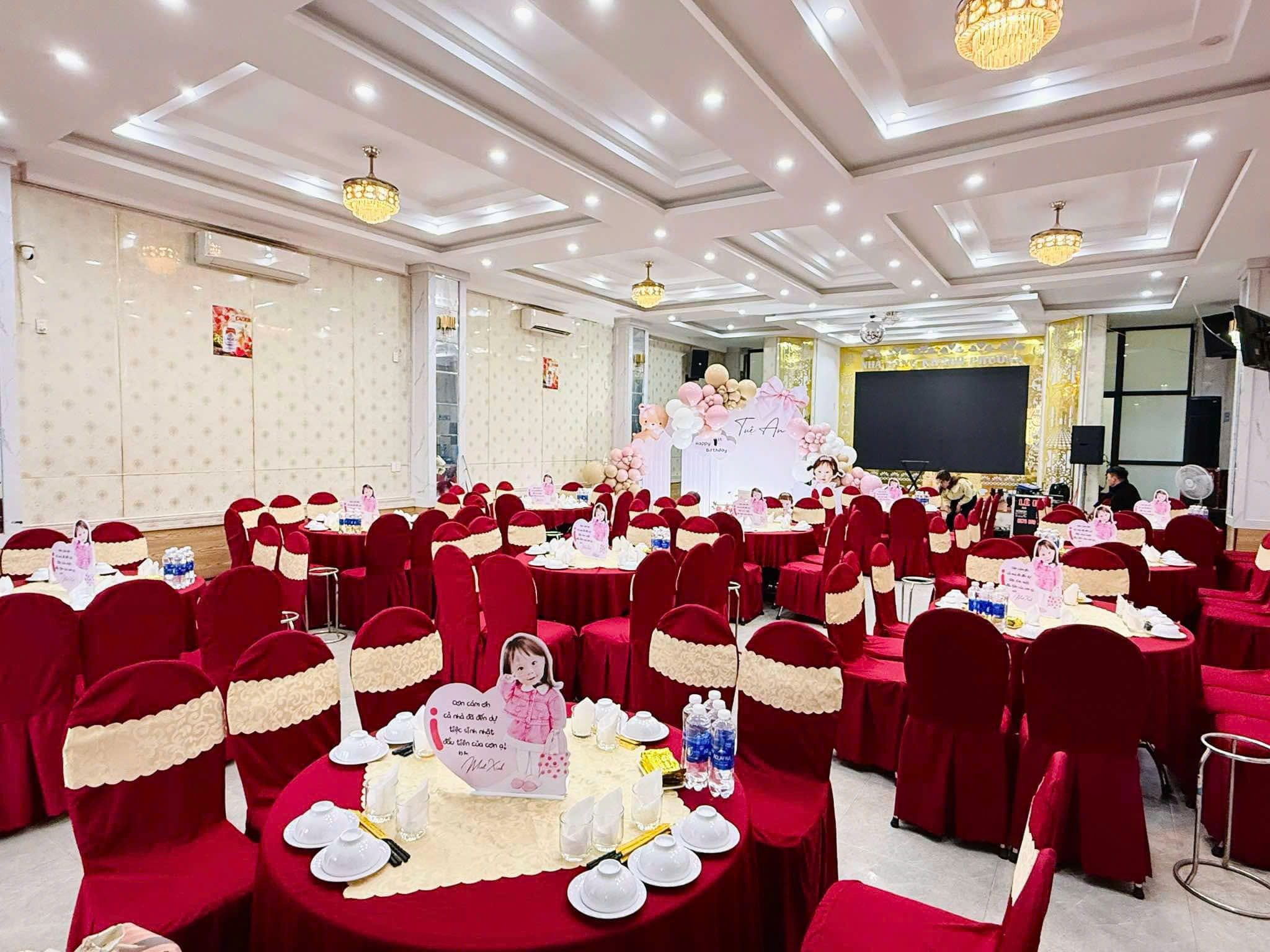 Nhà hàng Khánh Phương