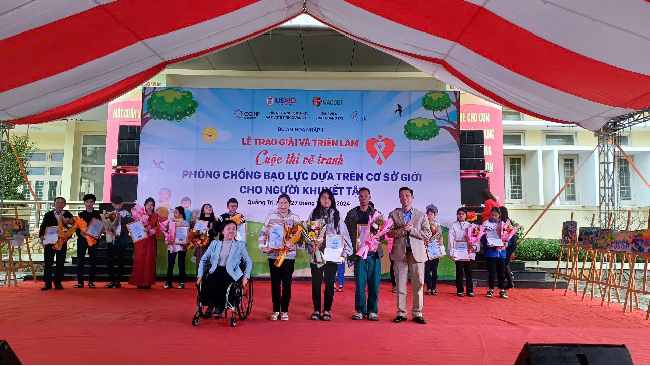 TRAO GIẢI, TRIỂN LÃM CUỘC THI VẼ TRANH PHÒNG CHỐNG BẠO LỰC TRÊN CƠ SỞ GIỚI CHO NGƯỜI KHUYẾT TẬT