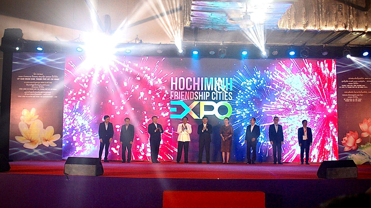 Khai mạc Triển lãm Thành phố Hồ Chí Minh và các tỉnh, thành hữu nghị tại Savannakhet lần thứ 4 năm 2024