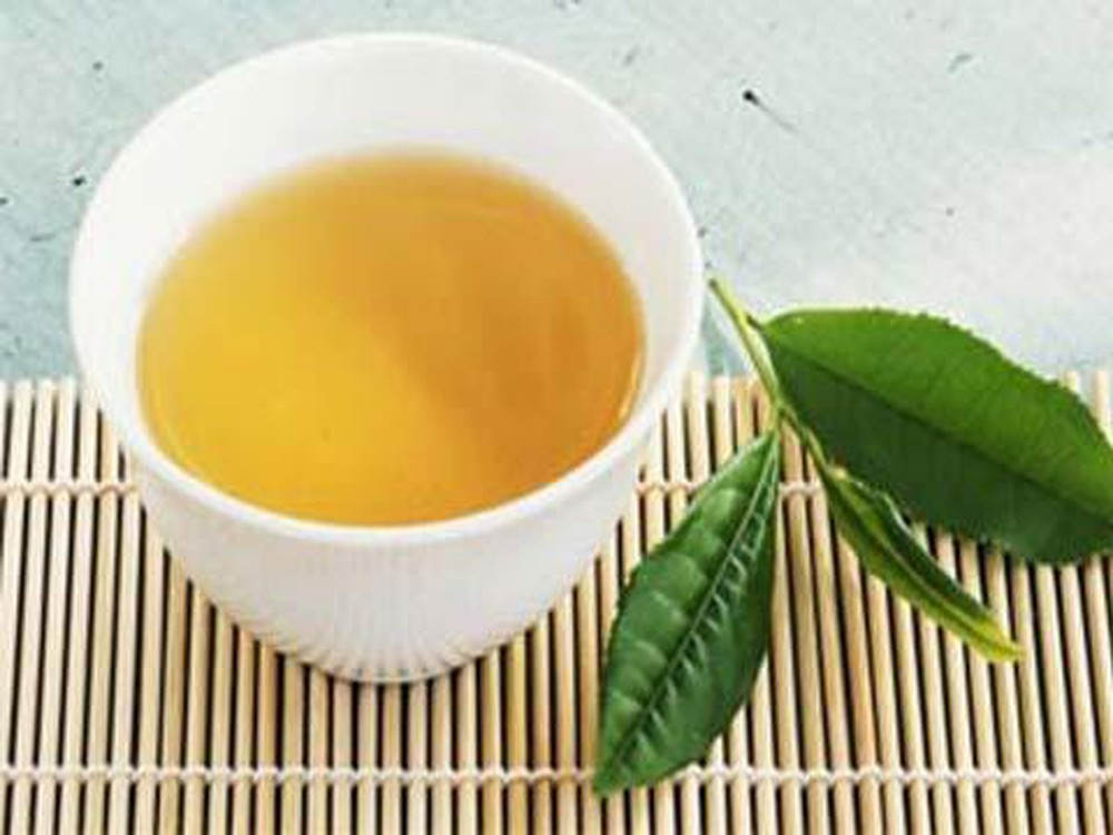 Ấm áp bát nước chè xanh