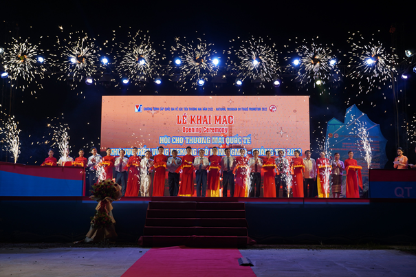 Khai mạc Hội chợ thương mại quốc tế khu vực Tiểu vùng sông Mekong mở rộng