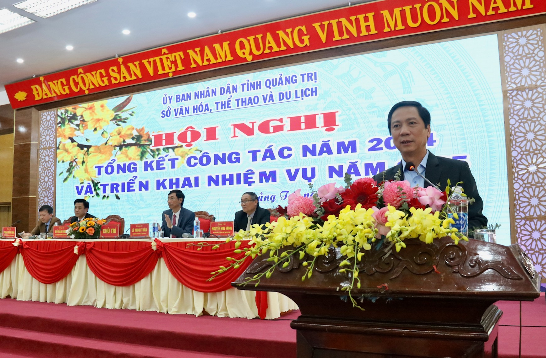 HỘI NGHỊ TỔNG KẾT CÔNG TÁC NĂM 2024 VÀ TRIỂN KHAI NHIỆM VỤ TRỌNG TÂM NĂM 2025 CỦA NGÀNH VĂN HÓA, THỂ THAO VÀ DU LỊCH