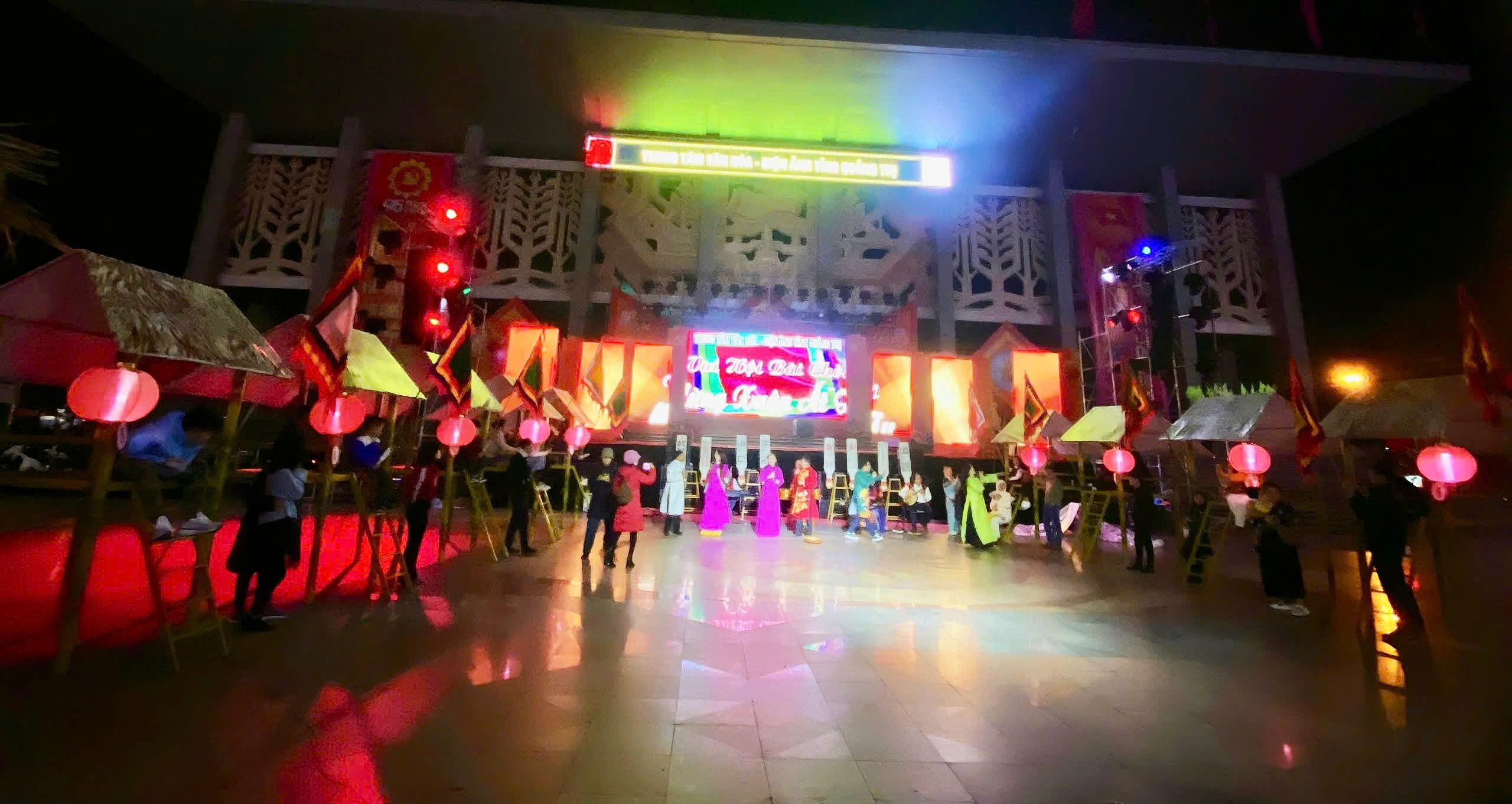 Trung tâm Văn hóa - Điện ảnh tỉnh tổ chức hội Bài chòi truyền thống mừng Đảng, mừng Xuân Ất Tỵ 2025